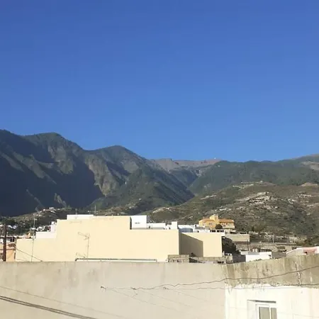 Casa Sara Guimar